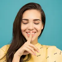 ilustrasi bahagia/Photo by Sound On from Pexels