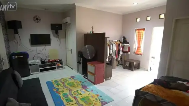 8 Potret Rumah Dede Sunandar yang Sederhana, Rela Jual 2 Mobil saat Nyaleg