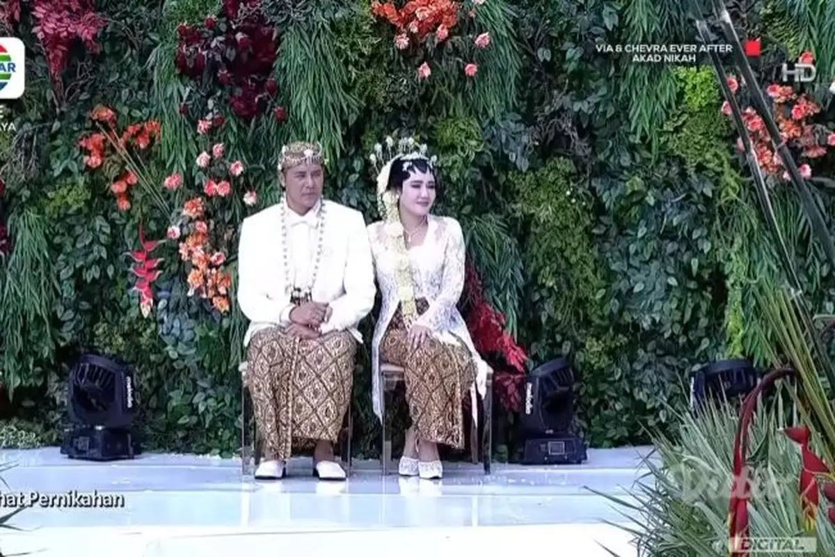 Via Vallen - Chevra Yolandi (Foto: Indosiar)