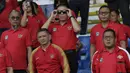 Wakil Ketua Umum PSSI, Iwan Budianto, memberikan dukungan untuk Timnas Indonesia U-22 saat melawan Thailand pada SEA Games 2019 di Stadion Rizal Memorial, Manila, Selasa (26/11). Indonesia menang 2-0 atas Thailand. (Bola.com/M Iqbal Ichsan)