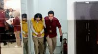 Yusuke Yamazaki, buronan interpol ini ditangkap di Batam dan dideportasi dengan paspor darurat. Foto: liputan6.com/ajang nurdin&nbsp;