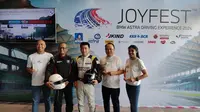 BMW Astra bersiap menggelar 'Joyfest: BMW Astra Driving Experience' pada Sabtu (18 Mei 2024) di Sirkuit Internasional Sentul, Bogor, Jawa Barat. (Liputan6.com/Septian Pamungkas)