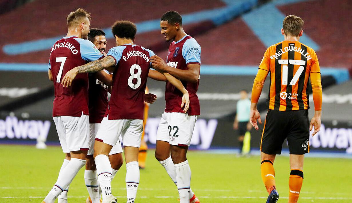 Foto Pesta Gol Ke Gawang Hull City West Ham United Melaju Ke Babak Keempat Piala Liga Inggris Inggris Bola Com