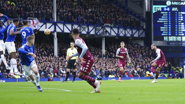FOTO: Aston Villa Menang Tipis Lawan Everton