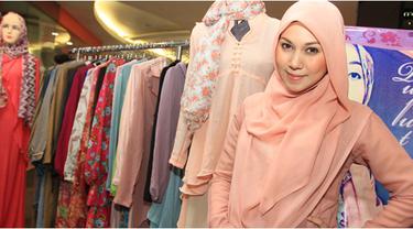 Puput Melati Desain Baju Muslim Sendiri Fashion Fimelacom