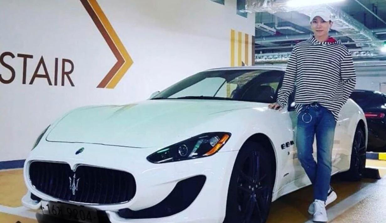 8 Mobil  Mewah  Milik Artis  Korea  Selatan Celeb Bintang com