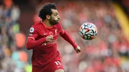 Mohamed Salah sejak awal tahun 2022 telah memainkan 10 laga di Liga Inggris bersama Liverpool. Hasilnya, ia hanya mampu mencetak 5 gol dan 2 assist sejauh ini ditambah 1 gol di ajang Liga Champions. Ada lima pemain yang pencapaiannya lebih baik dibandingkan dirinya. (AFP/Paul Ellis)