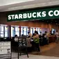 Kenyamanan Anda mungkin akan hilang. Bocah 5 tahun tak sengaja menemukan kamera tersembunyi di toilet Starbucks Coffee California.