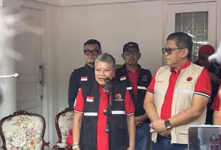 DPP PDIP kembali mengerakkan armada layanan kesehatan keliling untuk membantu warga terdampak bencana di sejumlah daerah, salah satunya di Jawa Barat. (Foto: Istimewa)