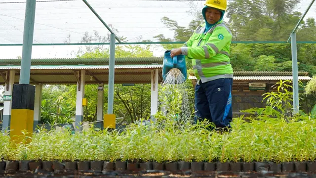 PT Semen Indonesia (Persero) Tbk (SIG)