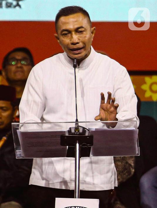 Calon gubernur DKI Jakarta nomor urut dua Dharma Pongrekun saat debat kedua Pemilihan Gubernur DKI Jakarta pada Pemilihan Kepala Daerah (Pilkada) Serentak 2024 di Beach City International Stadium, kawasan wisata Ancol, Jakarta Utara, Minggu (27/10/2024). (Liputan6.com/Angga Yuniar)