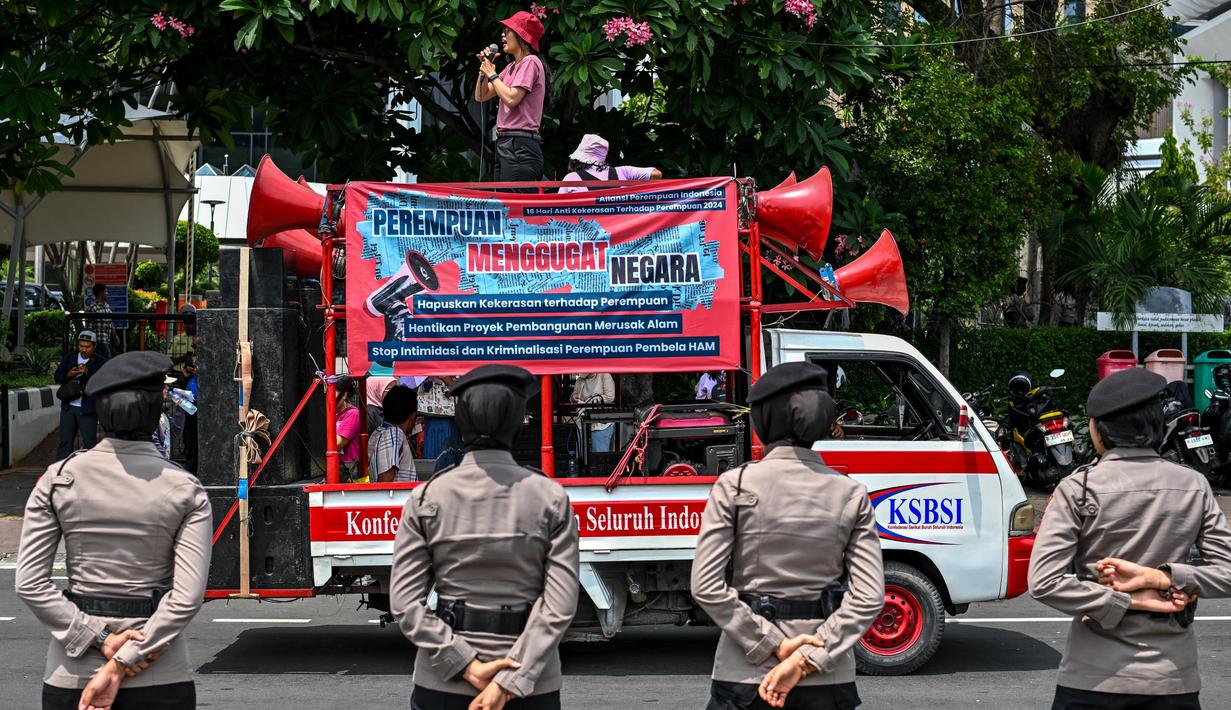 Di Indonesia, kampanye ini menjadi program tahunan Komisi Nasional Anti Kekerasan (Komnas) Perempuan sejak 2001. (BAY ISMOYO/AFP)