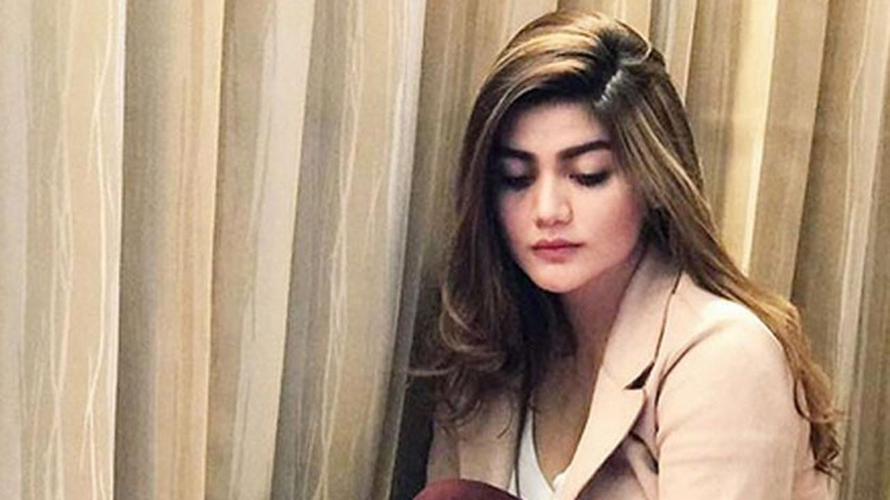 [Bintang] Hilda Vitria