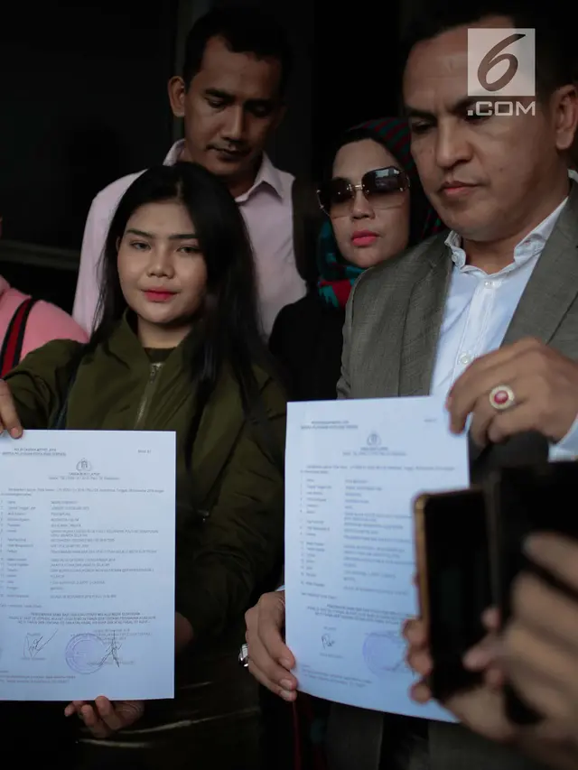 Rosa Meldianti Laporkan Balik Dewi Persik