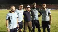 Persela Lamongan belum memutuskan nasib empat pemain asing yang mengikuti seleksi untuk tampil di Indonesia Super Competition. Keempat pemain asing itu antara lain Omar El Hussieny, Alan Aciar, Mamadou Barry, dan Selim Kaabi. (Bola.com/Robby Firly) 