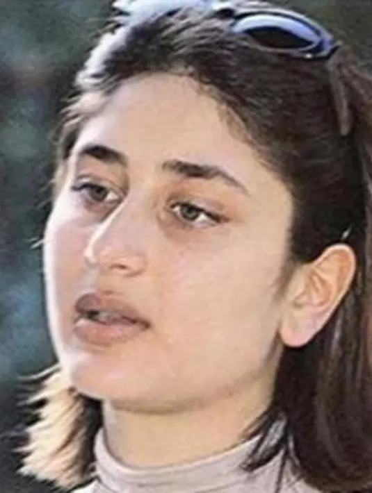 Memasuki usia beranjak dewasa, Margin penampilannya sukses bikin pangling. Darah blasteran Pakistan dan Sunda nyatanya membuat penampilan Margin malah seperti seleb Bollywood. Foto lawas ini pun banjir like dan komentar dari netizen. (Liputan6.com/IG/marginw)