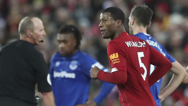 Divock Origi 2 Gol, Liverpool Bantai Everton 5-2