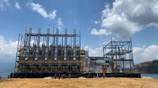 Kapal Pembangkit Listrik Terapung atau Barge Mounted Power Plant (BMPP) Nusantara II-60 MW. (Foto: istimewa)