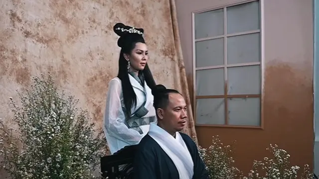 Bertema Gladiator, Ini 6 Potret Prewedding Vicky Prasetyo dan Kalina Ocktaranny