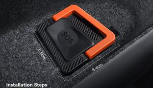 Sejumlah pemilik mobil listrik Tesla mulai menambahkan escape tool atau alat bantu keluar darurat di dalam kabin. (carscoops.com)