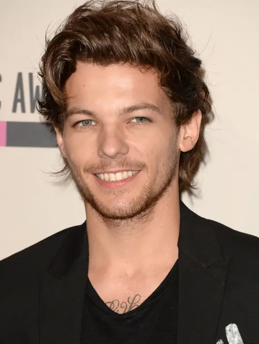 Dalam gambar yang dilaporkan Aceshowbiz, Senin (9/11/2015) itu tampak seorang wanita bertelanjang dada tanpa mengenakan apapun, Rambutnya memang serupa dengan Briana, pirang dan panjang. Apakah benar itu Briana? (AFP/Bintang.com)