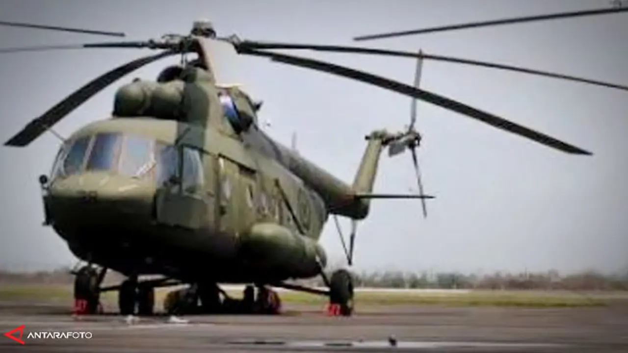 4-helikopter-mi17-131109c.jpg