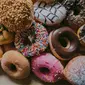 Donat Kentang (Sumber: Photo by Rod Long on Unsplash)