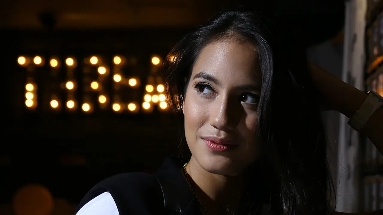 Pevita Pearce