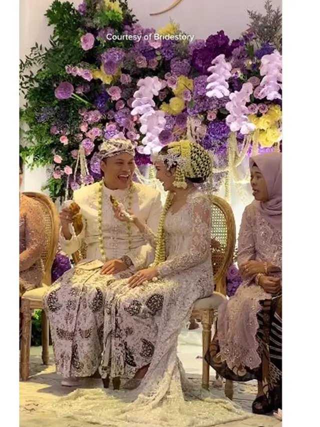 8 Potret Prosesi Pernikahan Adat Sunda Rizky Febian dan Mahalini, Penuh Haru Bahagia