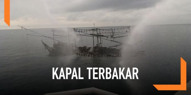VIDEO: Kapal Nelayan Pulau Seribu Terbakar, Tiga Tewas