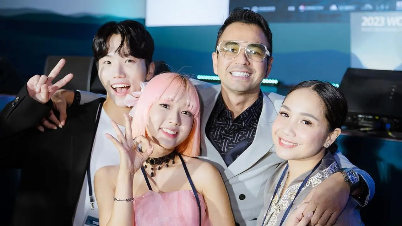 Raffi Ahmad menghadiri dan mendapat award dari WCIF 2023 (Foto: instagram raffinagita1717)