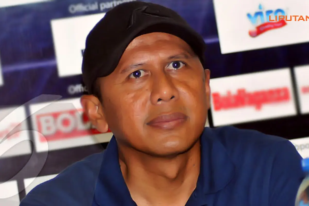 pelatih-rahmad-darmawan-131106b.jpg