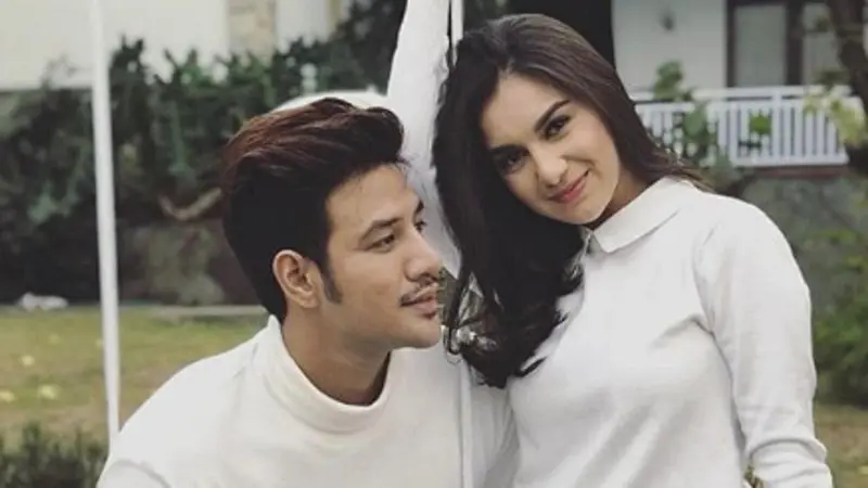 Ammar Zoni dan Irish Bella