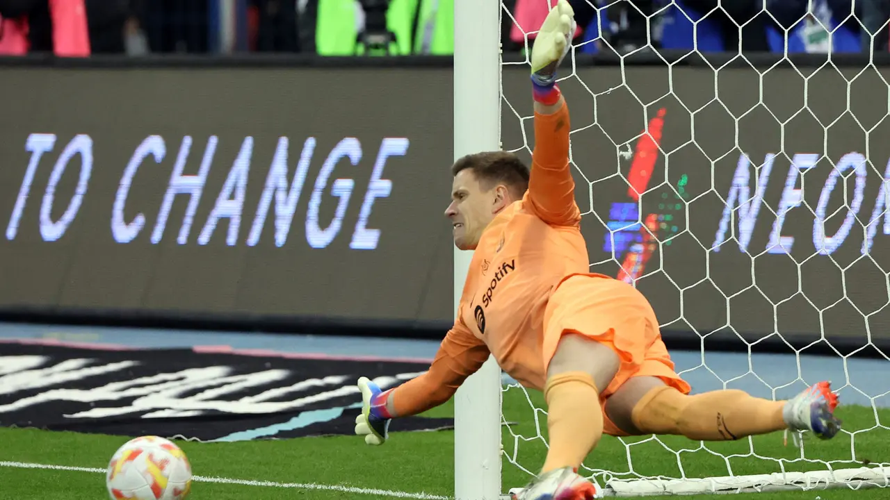 Foto: Barcelona Singkirkan Betis Lewat Adu Penalti, El Clasico Dipastikan Mentas di Final Piala Super Spanyol 2022 / 2023