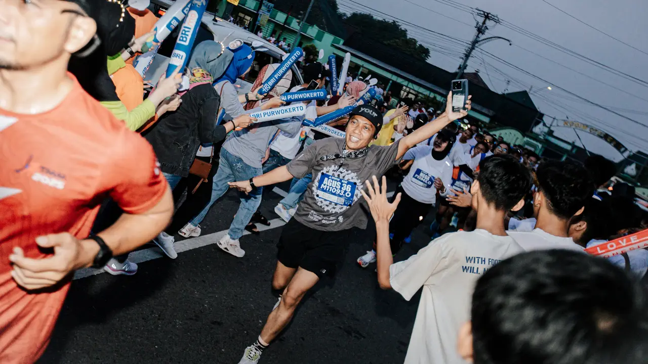 BRI Gencarkan Sport Tourism dan Pemberdayaan UMKM Lokal Lewat Dukungan di Purwokerto Half Marathon 2025