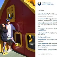 Rob Kardashian dan Blac Chyna di Legoland. (via instagram.com/robkardashian/)