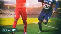 Cristian Gonzales dan Boaz Solossa, Siapa Lebih Mematikan di Depan Gawang Lawan?