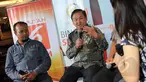 Pengurus Harian YLKI, Tulus Abadi (kiri) dan Sekjen Persi, Dr. Wasista Budiwaluyo saat menjadi pembicara dalam diskusi bincang senator 2015 "Nasib Pasien dan RS di Era BPJS" di Jakarta, Minggu (5/4/2015). (Liputan6.com/Helmi Afandi) 