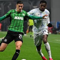 Jay Idzes Dianggap Ulangi Kesalahan dan Main Kasar saat Sassuolo Susah Payah Kalahkan Cagliari di Serie A