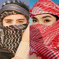 Lihat di sini beberapa potret adu gaya artis ketika berlibur ke padang pasir Dubai.