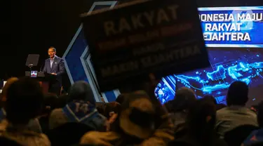 Ketua Umum Partai Demokrat, Agus Harimurti Yudhoyono (AHY) menyampaikan pidato politik di Jakarta Convention Center, Selasa (6/2/2024). (Liputan6.com/Angga Yuniar)