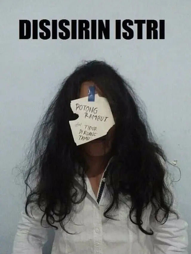 Potret Lucu Cowok Berambut Gondrong Saat Disisir Ini Bikin Ketawa Geli