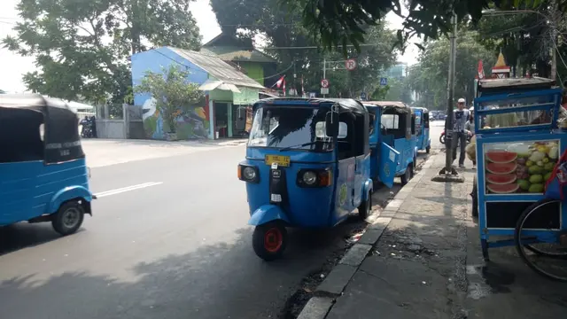 Salam Merdeka Dari Supir Bajaj Yang Terlupakan