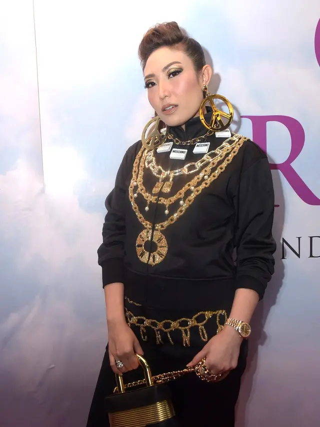 [Fimela] Ayu Dewi
