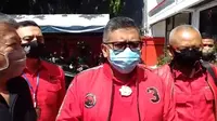 Sekjen PDIP Hasto Kristiyanto turun gunung mengunjungi kantor DPD PDIP Jatim di Jalan Raya Kendangsari Surabaya, Minggu (30/8/2020) siang