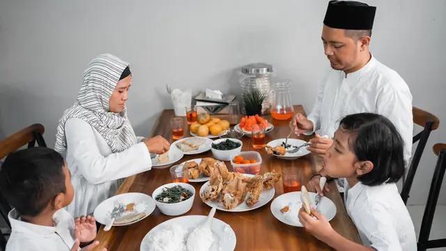Kadar Gula Turun Saat Puasa? Ini Penyebab Utama dan 4 Cara Mengatasinya