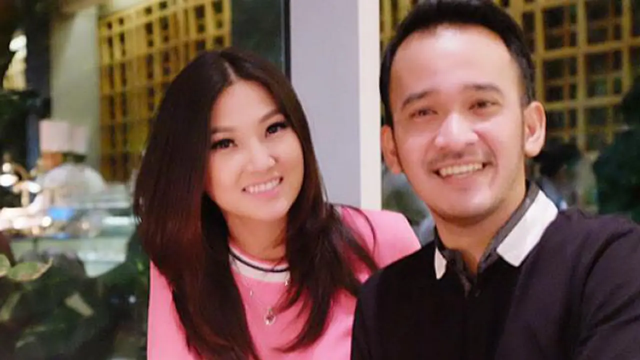 Ruben Onsu dan Wenda Tan