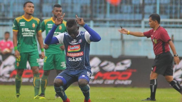 Gelandang Arema FC, Makan Konate.