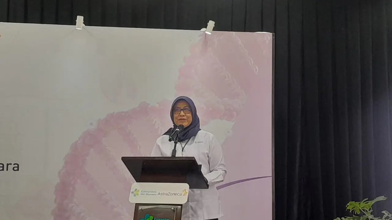 Direktur Utama Rumah Sakit Kanker Dharmais, dokter Eniarti SpKJ