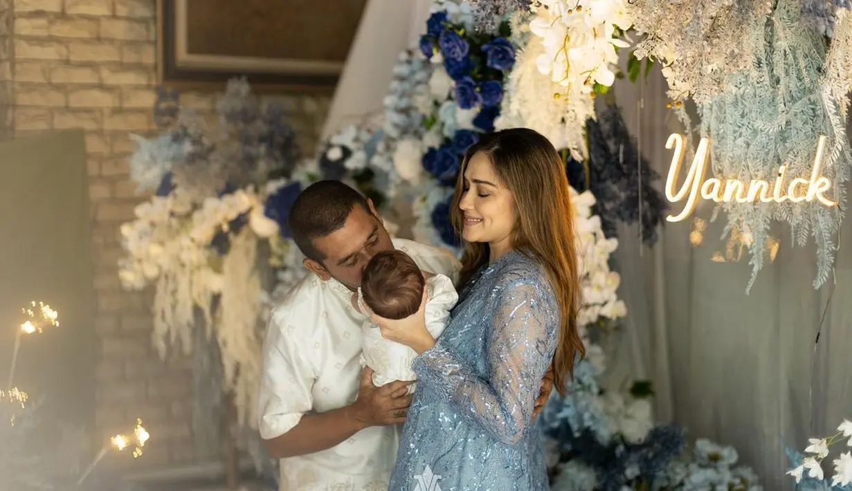 Yasmine Wildblood gelar aqiqah untuk anak ketiga (Instagram/yaswildblood)